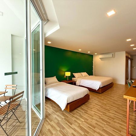 Plernpetch Hotel Surat Thani Zewnętrze zdjęcie