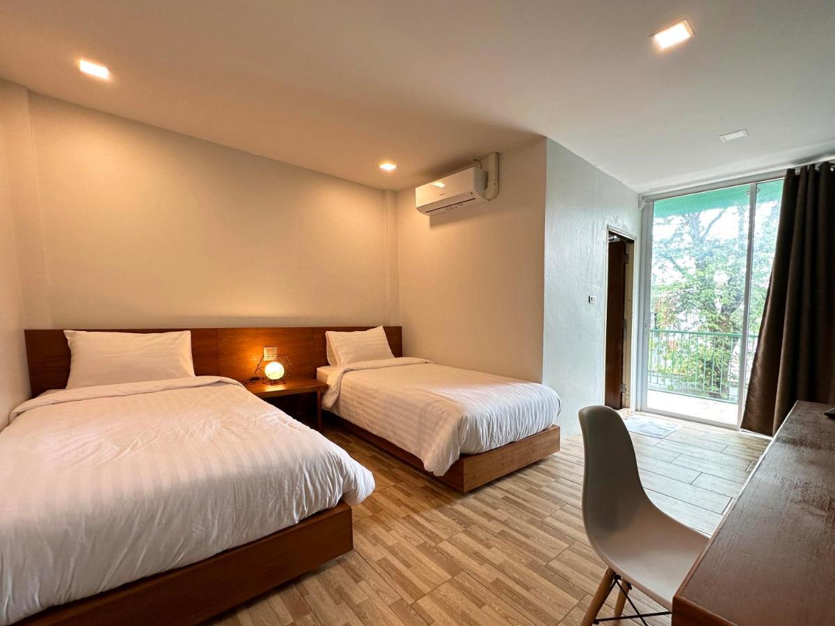 Plernpetch Hotel Surat Thani Zewnętrze zdjęcie