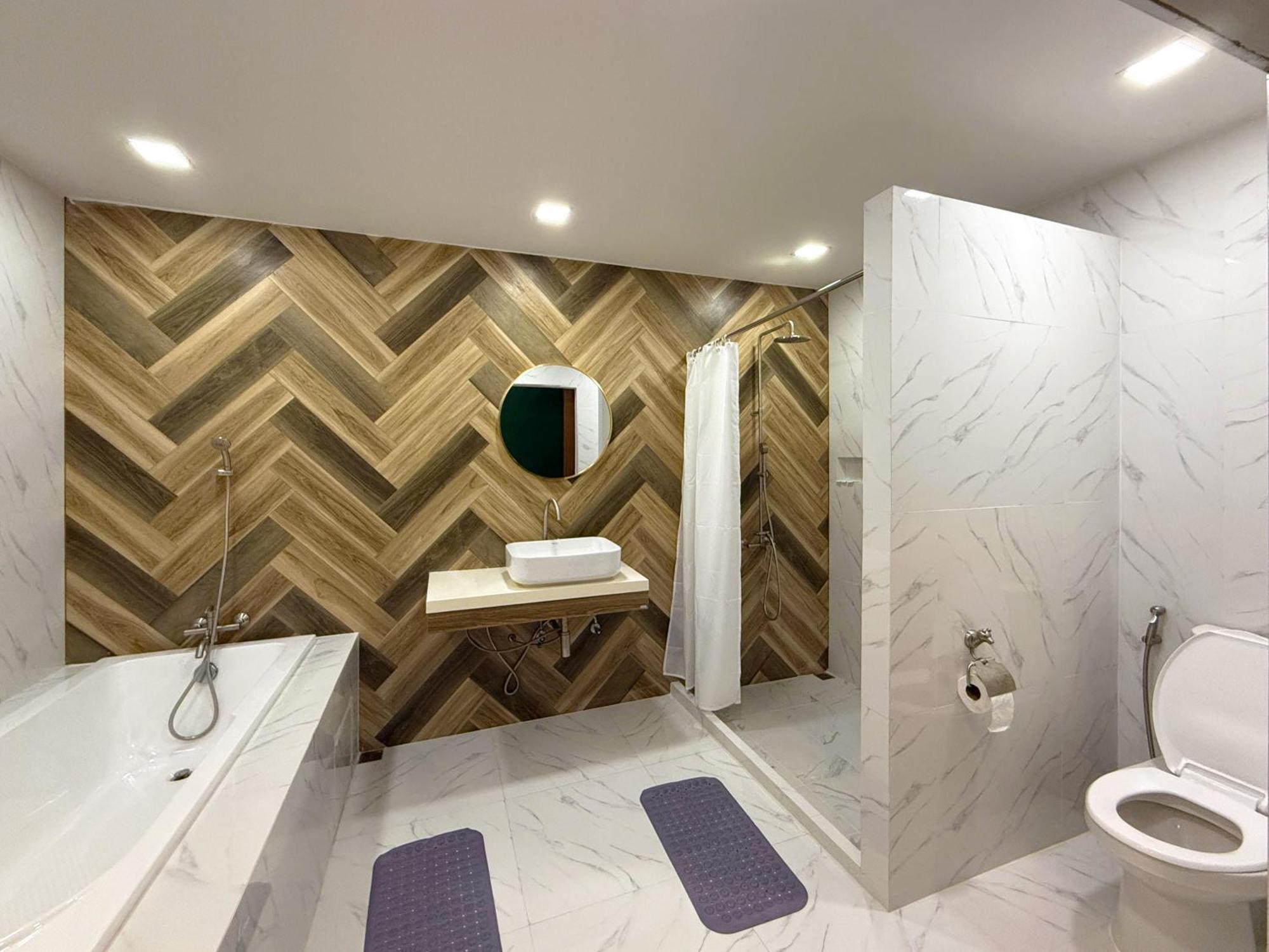 Plernpetch Hotel Surat Thani Zewnętrze zdjęcie